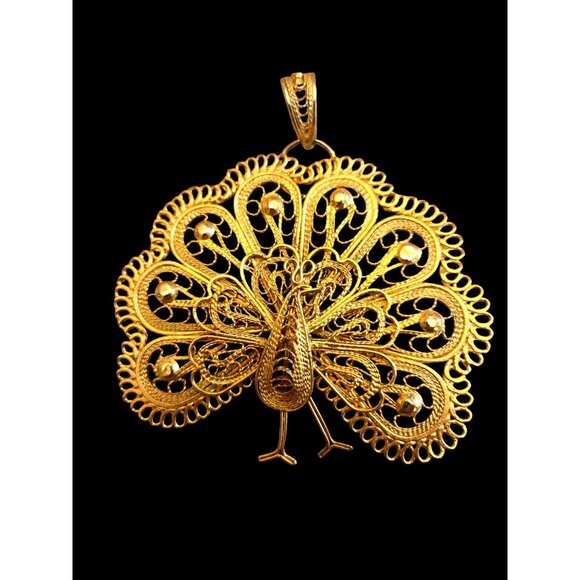 Gold Filigree Peacock Pendant Intricately Designed Elegant - Picture 1 of 2